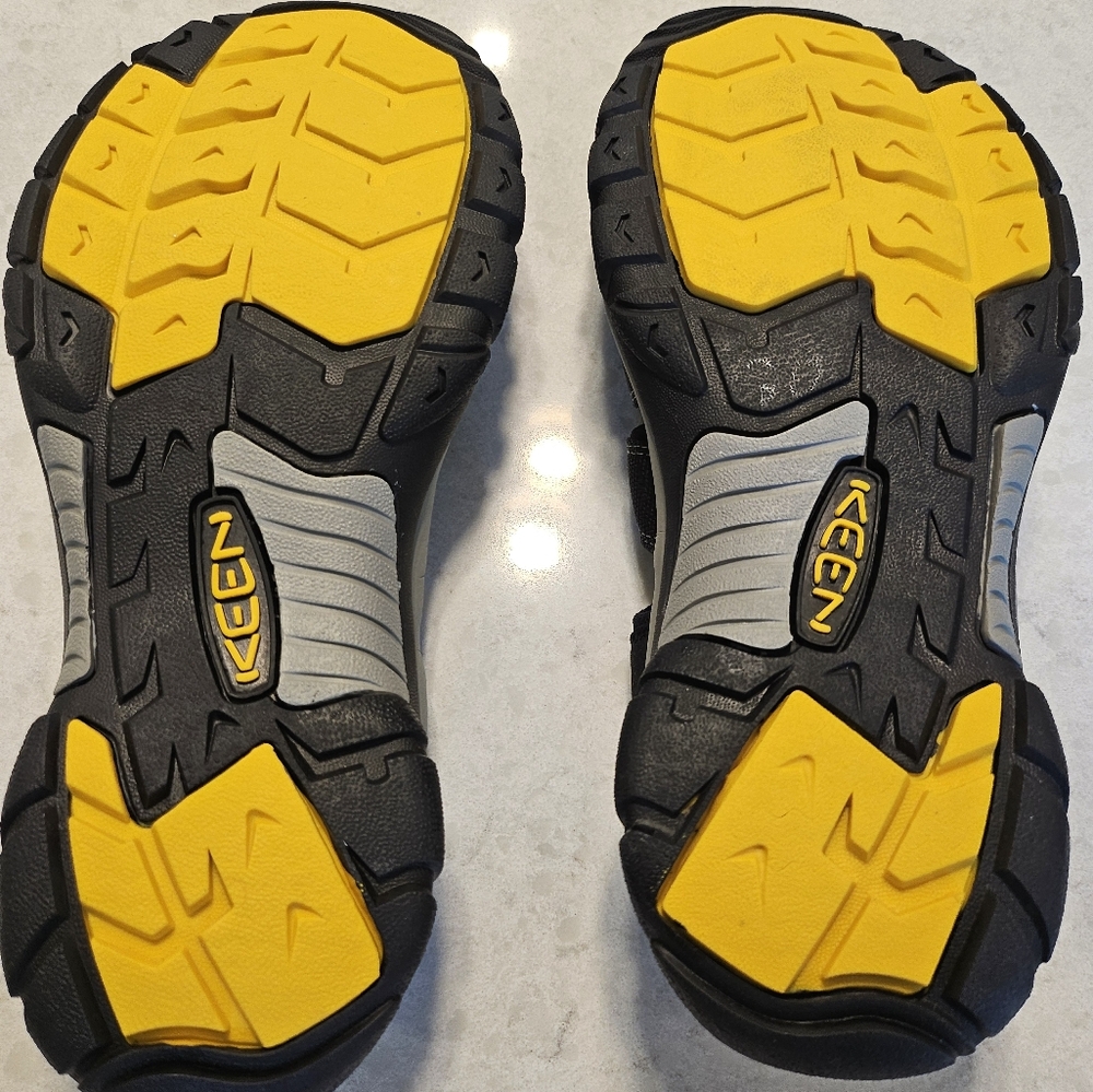 Black and Yellow Outdoor Sandals - Picture 2 of 3